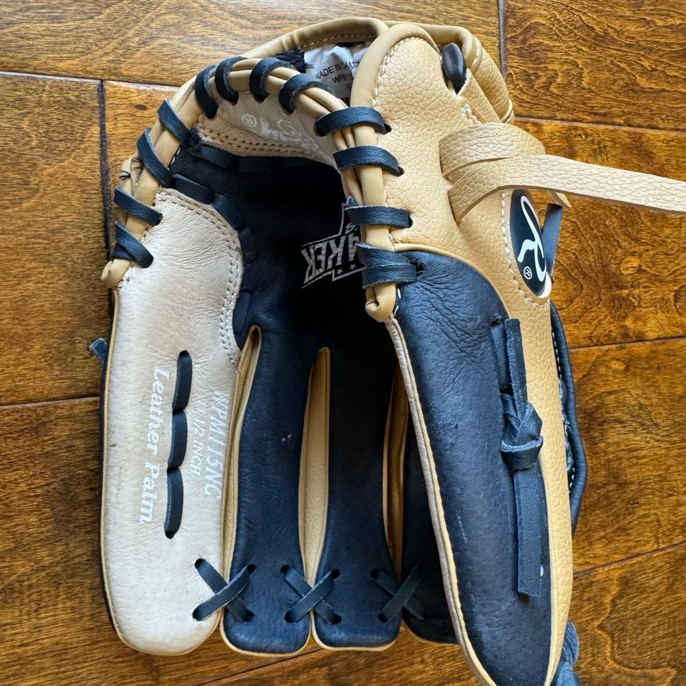 Rawlings Playmaker Series Youth Baseball Glove, Camel/Navy, 11.5 inch, Right